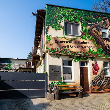 Apartment Black Der Sportschule Badura لبسيا المظهر الخارجي الصورة
